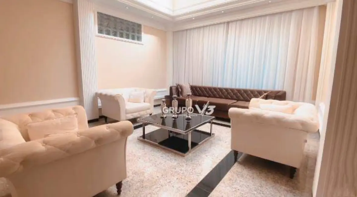 Foto 9 de Sobrado com 4 quartos à venda, 800m2 em Centro, Matinhos - PR