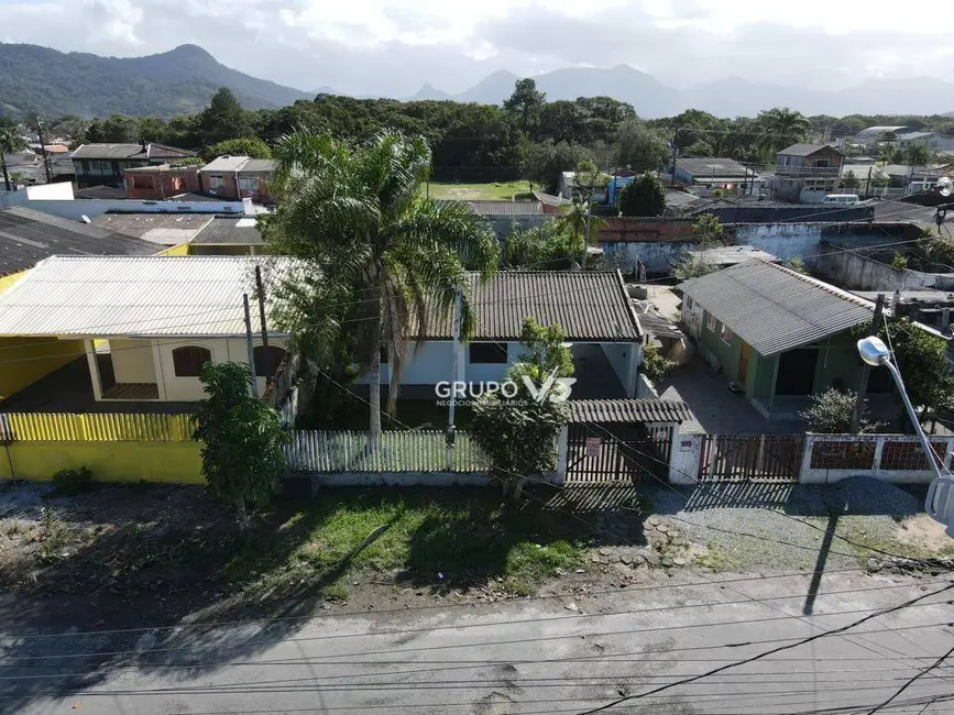 Foto 2 de Casa com 2 quartos à venda, 360m2 em Matinhos - PR