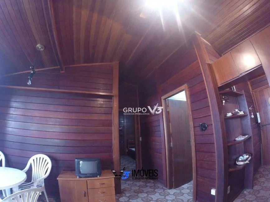 Casa com 2 quartos à venda, 336m2 em Guaratuba - PR - imagem 6 Foto 6 de Casa com 2 quartos à venda, 336m2 em Guaratuba - PR