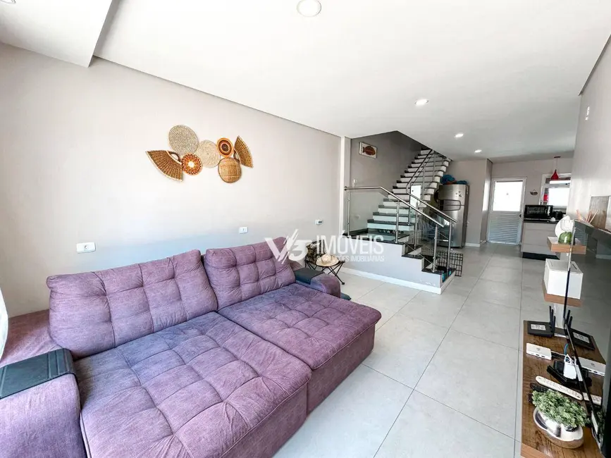 Foto 7 de Sobrado com 4 quartos à venda, 175m2 em Matinhos - PR