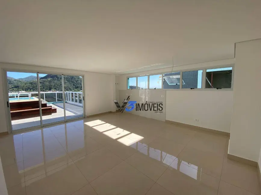 Foto 8 de Cobertura com 3 quartos à venda, 168m2 em Matinhos - PR