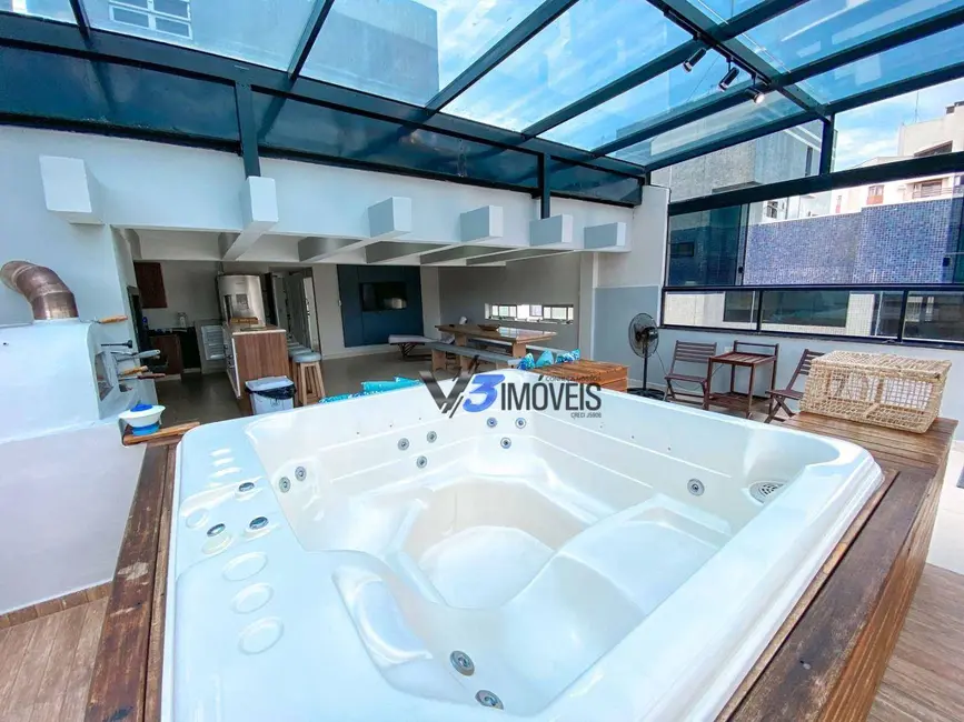 Foto 9 de Cobertura com 4 quartos à venda, 200m2 em Matinhos - PR