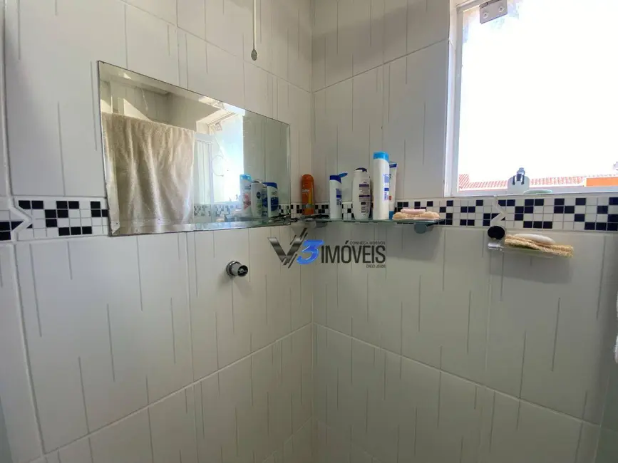 Foto 6 de Sobrado com 4 quartos à venda, 240m2 em Matinhos - PR