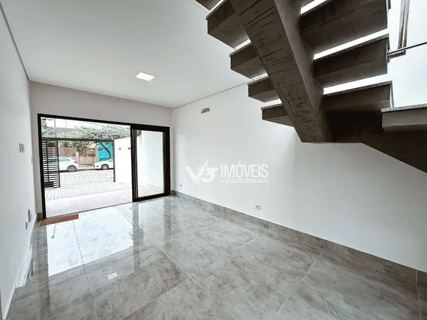 Foto 4 de Sobrado com 4 quartos à venda, 162m2 em Matinhos - PR