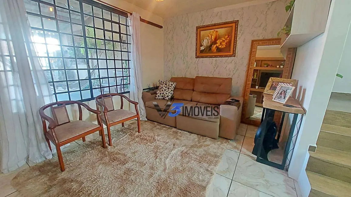 Foto 6 de Sobrado com 3 quartos à venda, 180m2 em Matinhos - PR