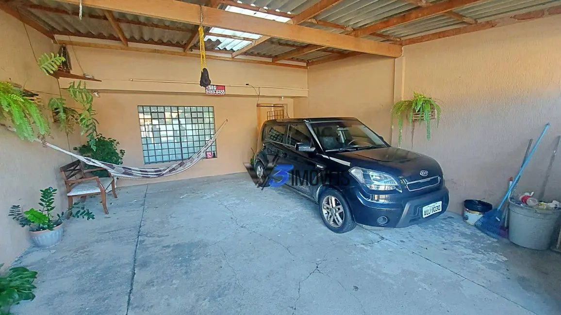 Foto 3 de Sobrado com 3 quartos à venda, 180m2 em Matinhos - PR