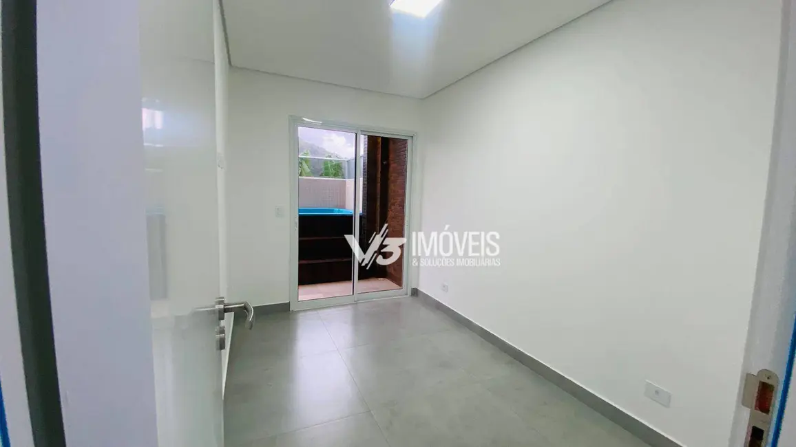 Foto 7 de Apartamento com 3 quartos à venda, 157m2 em Centro, Matinhos - PR