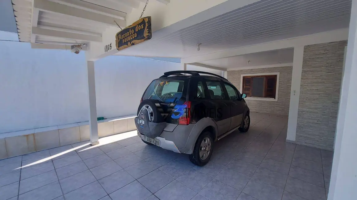 Foto 9 de Casa com 3 quartos à venda, 546m2 em Matinhos - PR