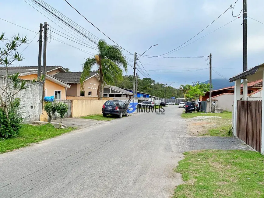 Foto 3 de Casa com 2 quartos à venda, 324m2 em Matinhos - PR