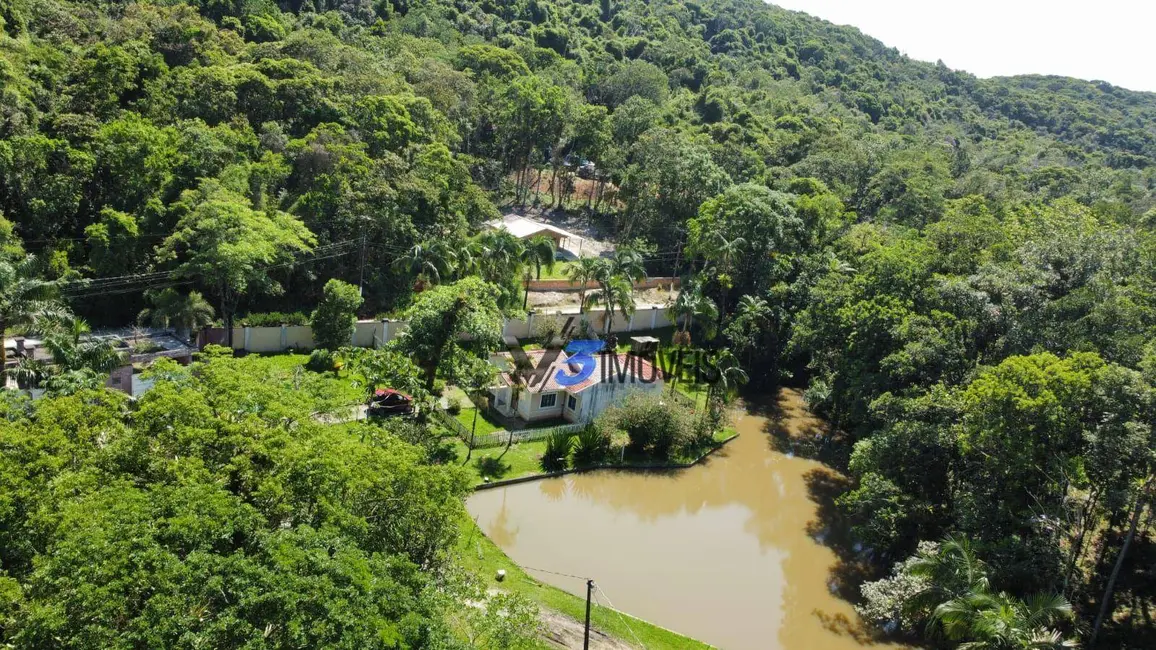 Chácara com 3 quartos à venda, 46051m2 em Paranagua - PR - imagem 4 Foto 4 de Chácara com 3 quartos à venda, 46051m2 em Paranagua - PR