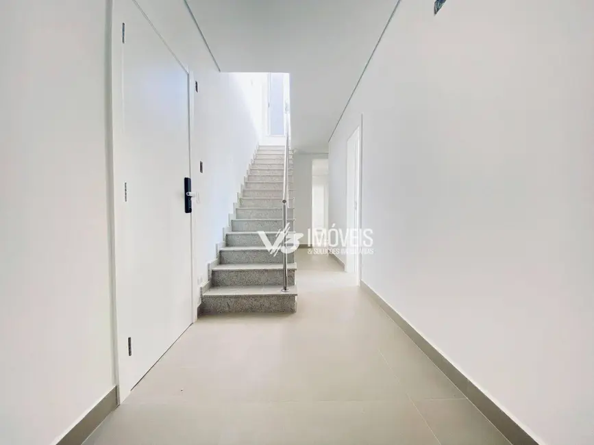 Foto 3 de Cobertura com 4 quartos à venda, 338m2 em Centro, Matinhos - PR