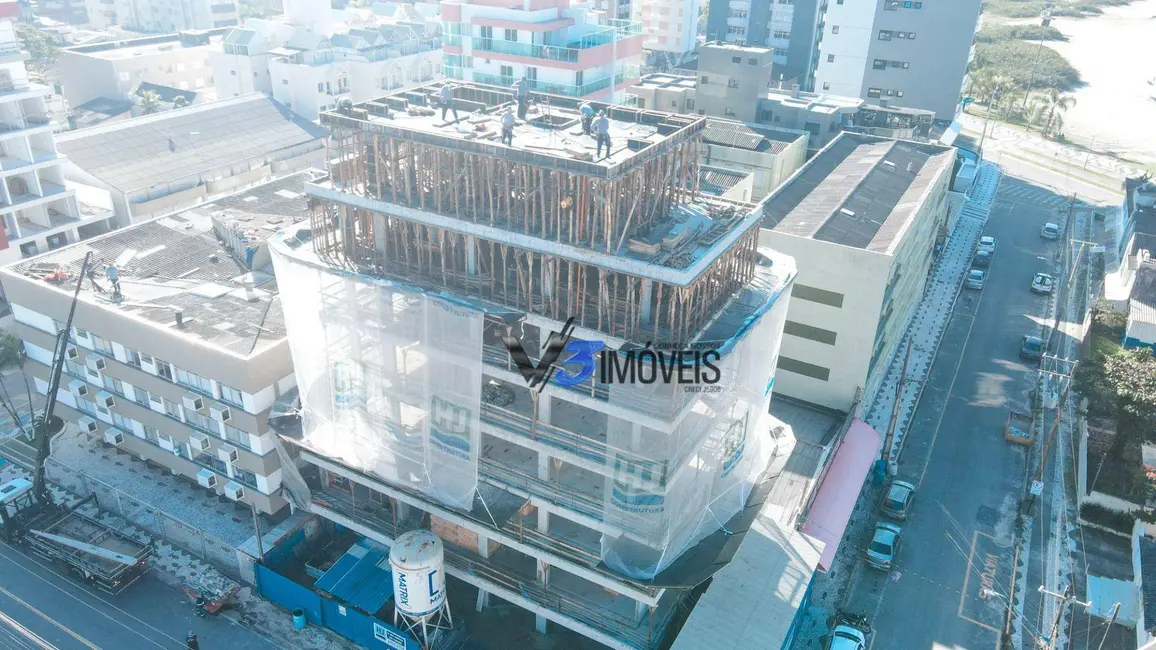 Foto 3 de Apartamento com 3 quartos à venda, 261m2 em Matinhos - PR