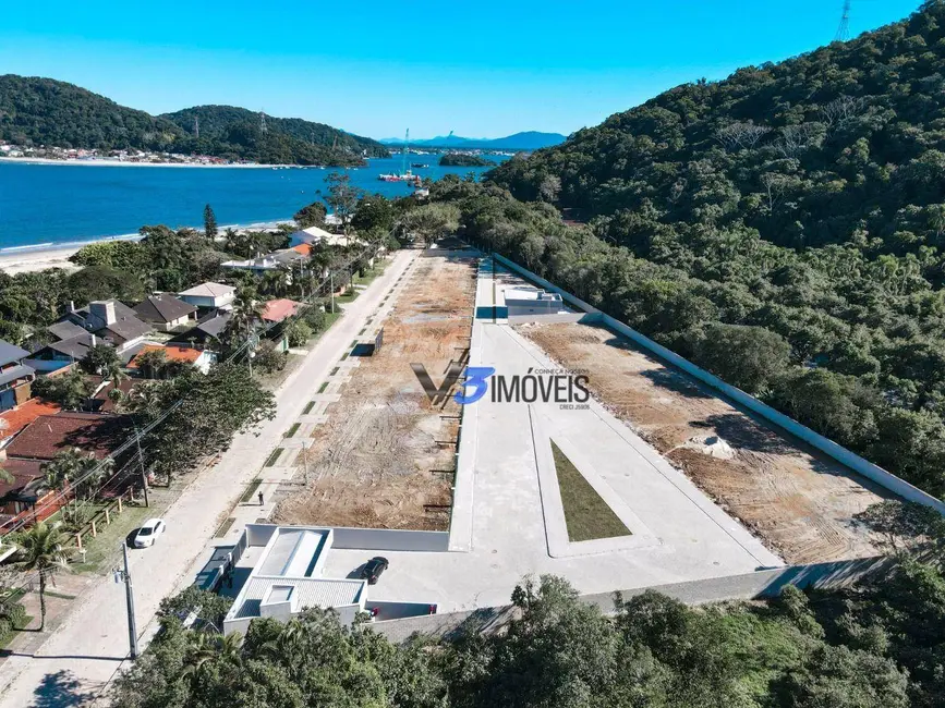 Terreno / Lote à venda, 207m2 em Matinhos - PR - imagem 3 Foto 3 de Terreno / Lote à venda, 207m2 em Matinhos - PR