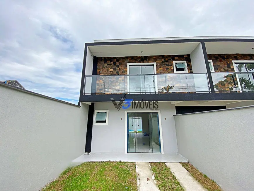 Foto 2 de Sobrado com 3 quartos à venda, 97m2 em Matinhos - PR