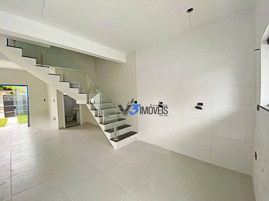 Foto 4 de Sobrado com 3 quartos à venda, 97m2 em Matinhos - PR