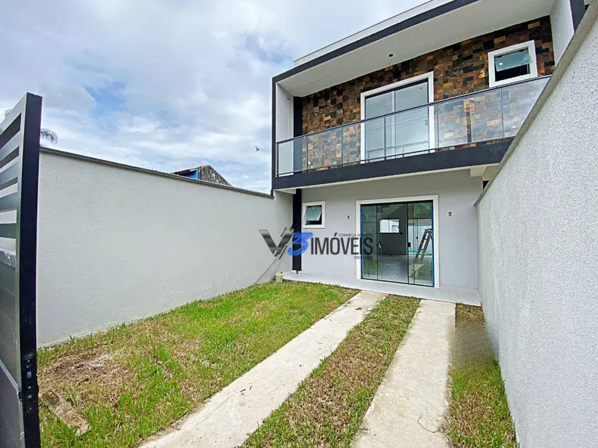 Foto 1 de Sobrado com 3 quartos à venda, 97m2 em Matinhos - PR