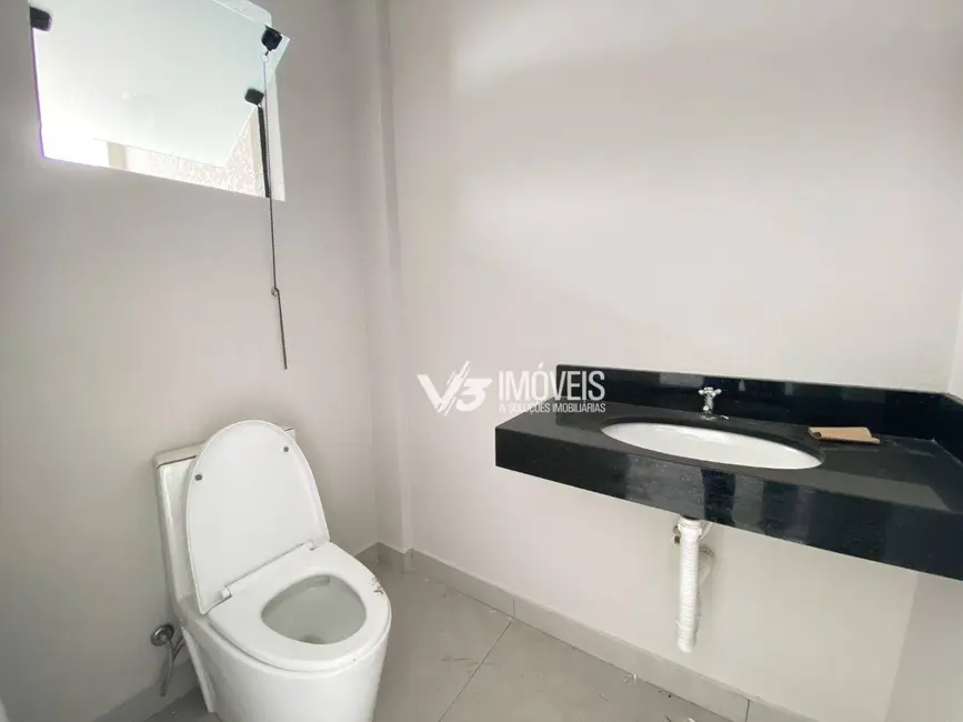 Foto 8 de Sobrado com 3 quartos à venda, 409m2 em Matinhos - PR