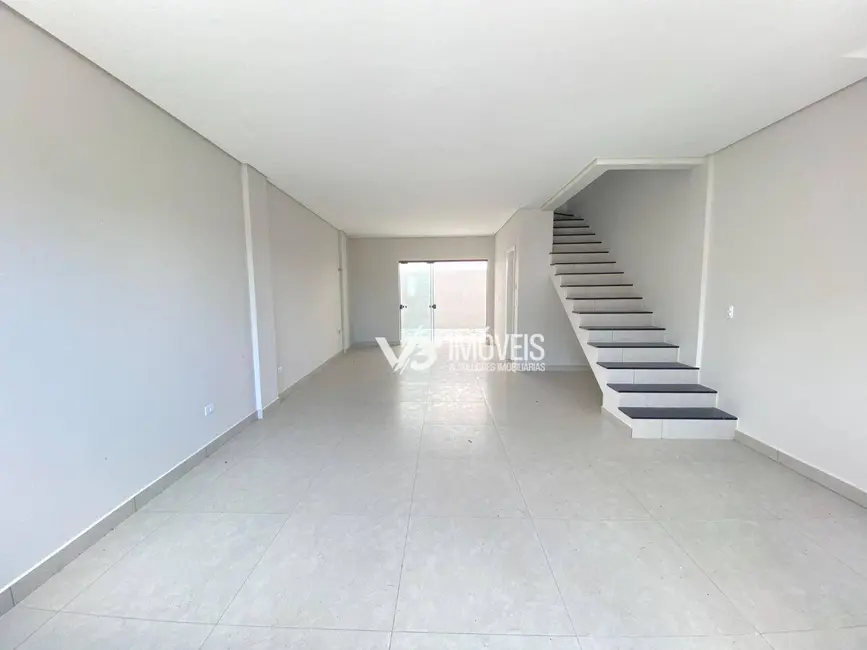 Foto 5 de Sobrado com 3 quartos à venda, 409m2 em Matinhos - PR