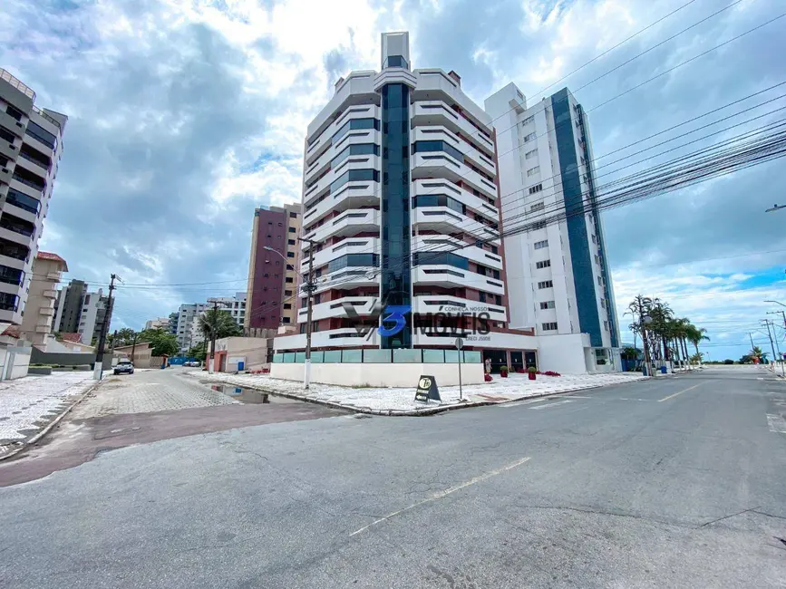 Foto 1 de Apartamento com 3 quartos à venda, 207m2 em Matinhos - PR