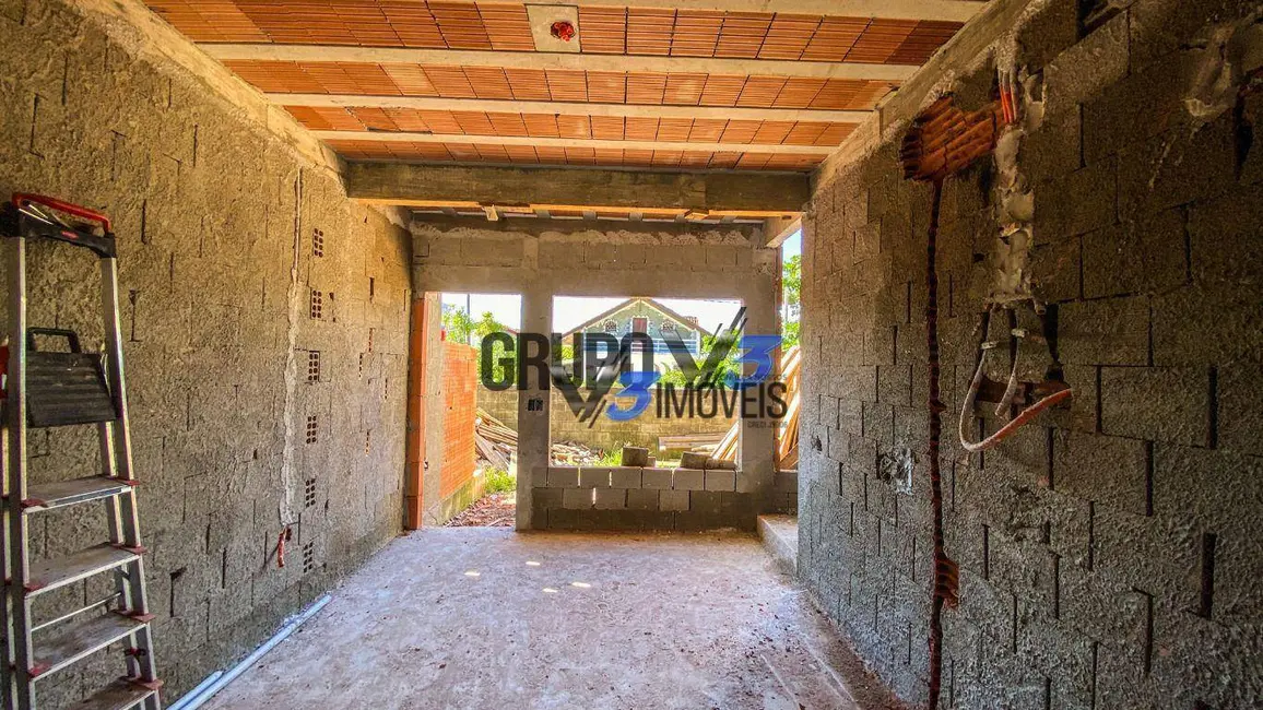 Foto 5 de Sobrado com 3 quartos à venda, 410m2 em Matinhos - PR