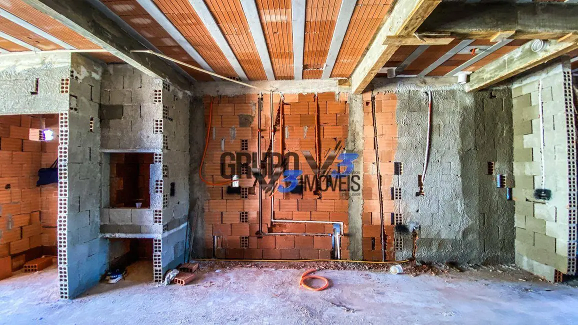 Foto 7 de Sobrado com 3 quartos à venda, 410m2 em Matinhos - PR