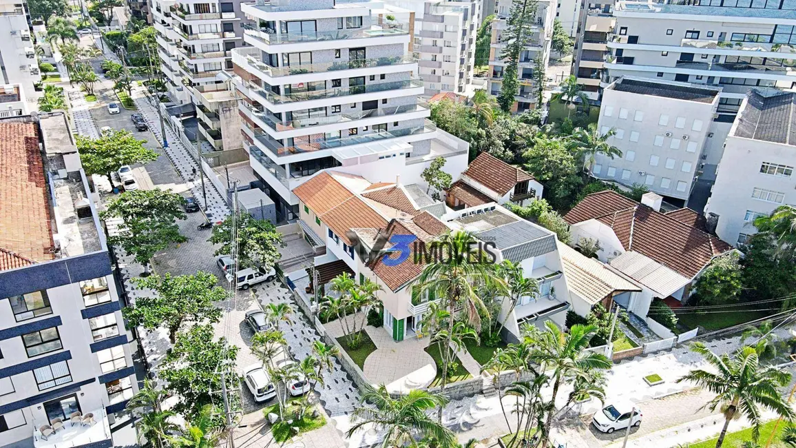 Foto 25 de Sobrado à venda, 168m2 em Matinhos - PR