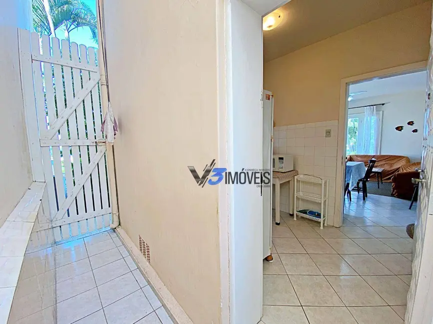 Foto 10 de Sobrado à venda, 168m2 em Matinhos - PR