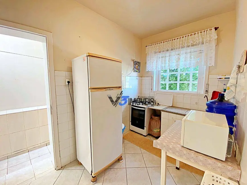 Foto 8 de Sobrado à venda, 168m2 em Matinhos - PR