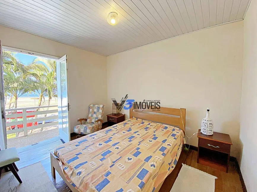 Foto 13 de Sobrado à venda, 168m2 em Matinhos - PR