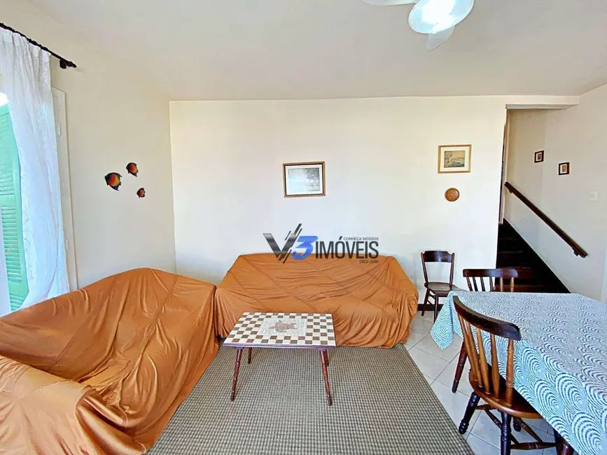 Foto 6 de Sobrado à venda, 168m2 em Matinhos - PR