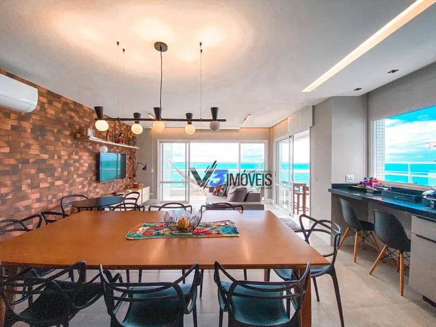 Cobertura com 4 quartos à venda, 266m2 em Centro, Matinhos - PR - imagem 7 Foto 7 de Cobertura com 4 quartos à venda, 266m2 em Centro, Matinhos - PR
