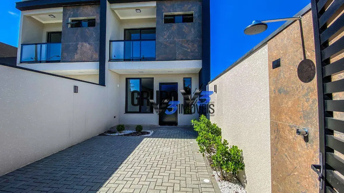 Foto 4 de Sobrado com 3 quartos à venda, 410m2 em Matinhos - PR