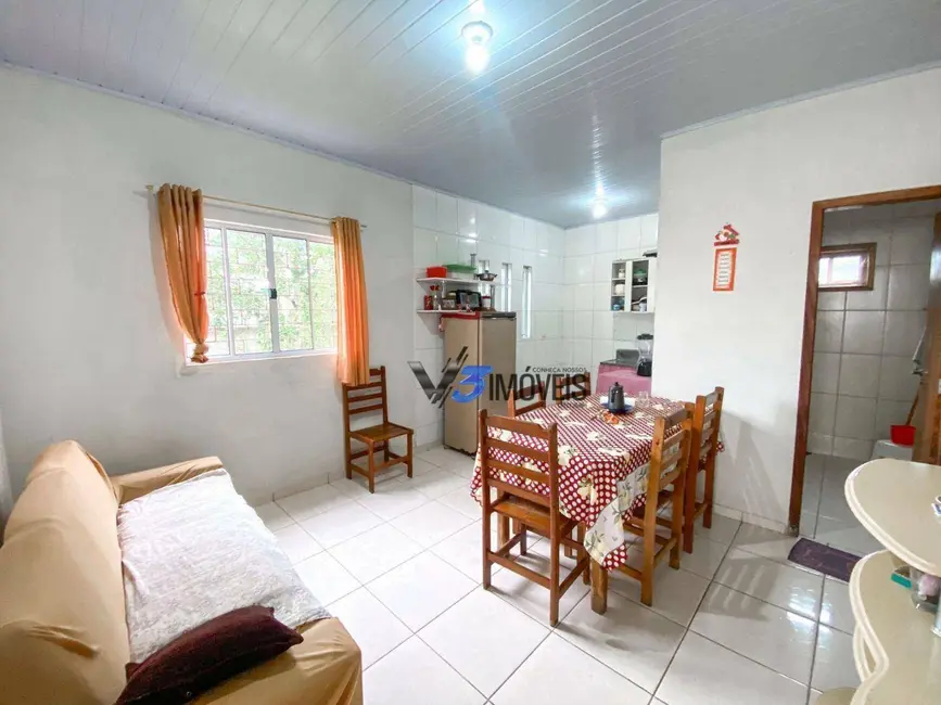 Foto 5 de Casa com 3 quartos à venda, 312m2 em Matinhos - PR