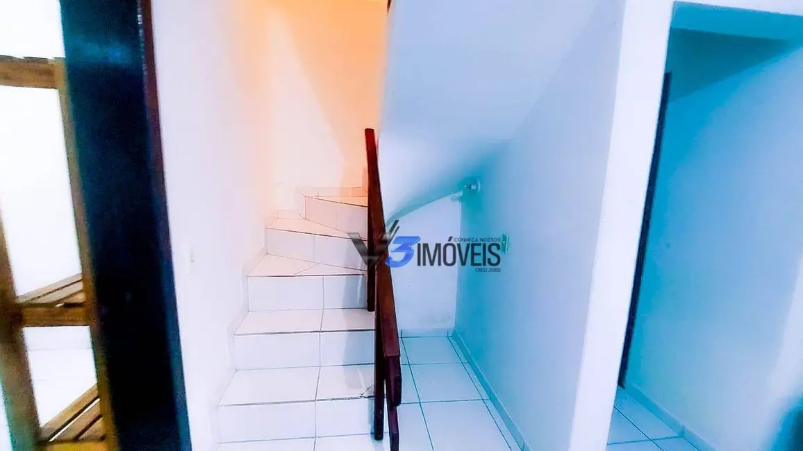 Foto 9 de Sobrado com 3 quartos à venda, 154m2 em Matinhos - PR