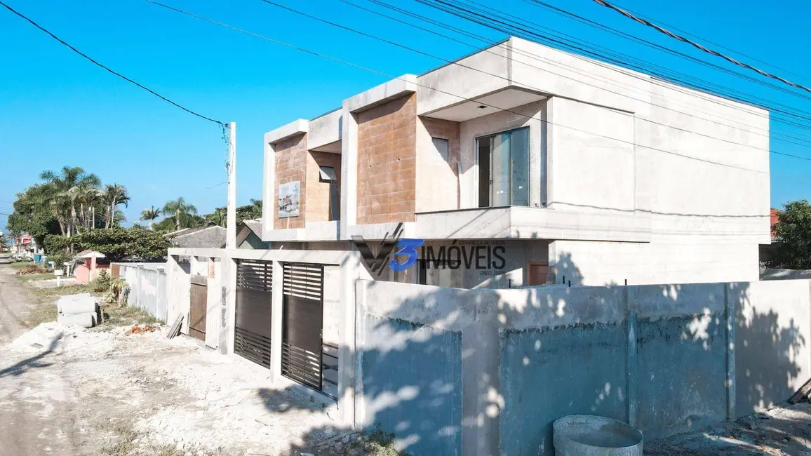 Foto 5 de Sobrado com 3 quartos à venda, 116m2 em Matinhos - PR