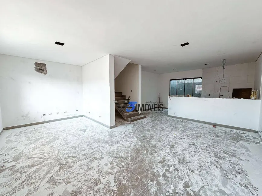 Foto 6 de Sobrado com 3 quartos à venda, 116m2 em Matinhos - PR