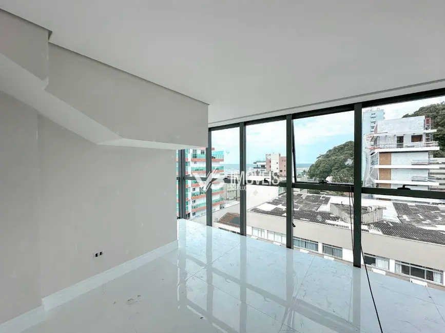 Foto 15 de Cobertura à venda, 288m2 em Matinhos - PR