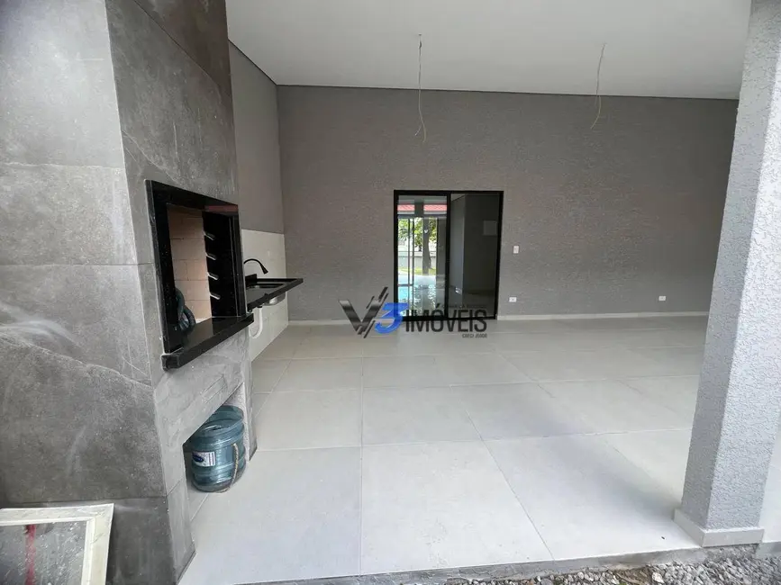 Foto 8 de Casa com 4 quartos à venda, 330m2 em Matinhos - PR