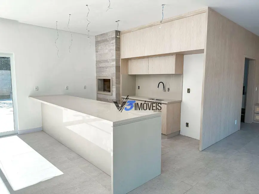 Foto 7 de Terreno / Lote à venda, 180m2 em Matinhos - PR