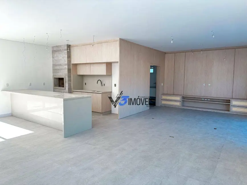 Foto 8 de Terreno / Lote à venda, 180m2 em Matinhos - PR