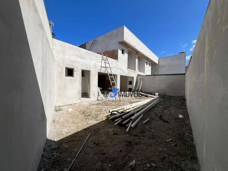 Foto 16 de Sobrado à venda, 197m2 em Matinhos - PR