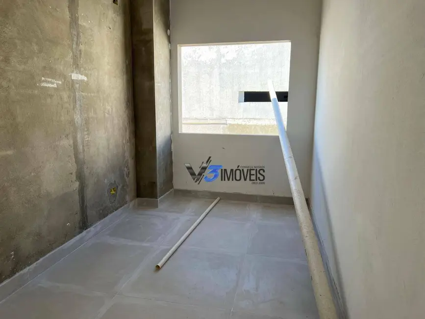 Foto 7 de Sobrado com 3 quartos à venda, 160m2 em Matinhos - PR