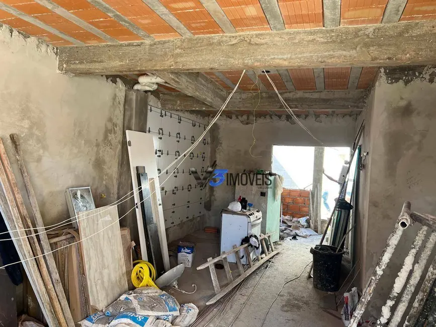 Foto 4 de Sobrado com 3 quartos à venda, 160m2 em Matinhos - PR