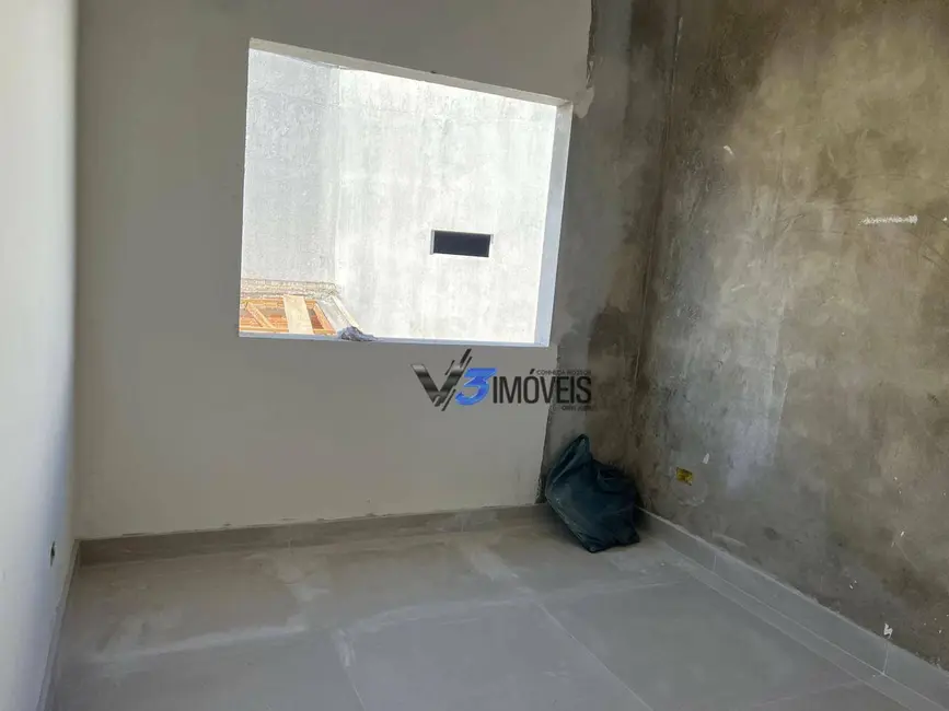 Foto 8 de Sobrado com 3 quartos à venda, 160m2 em Matinhos - PR