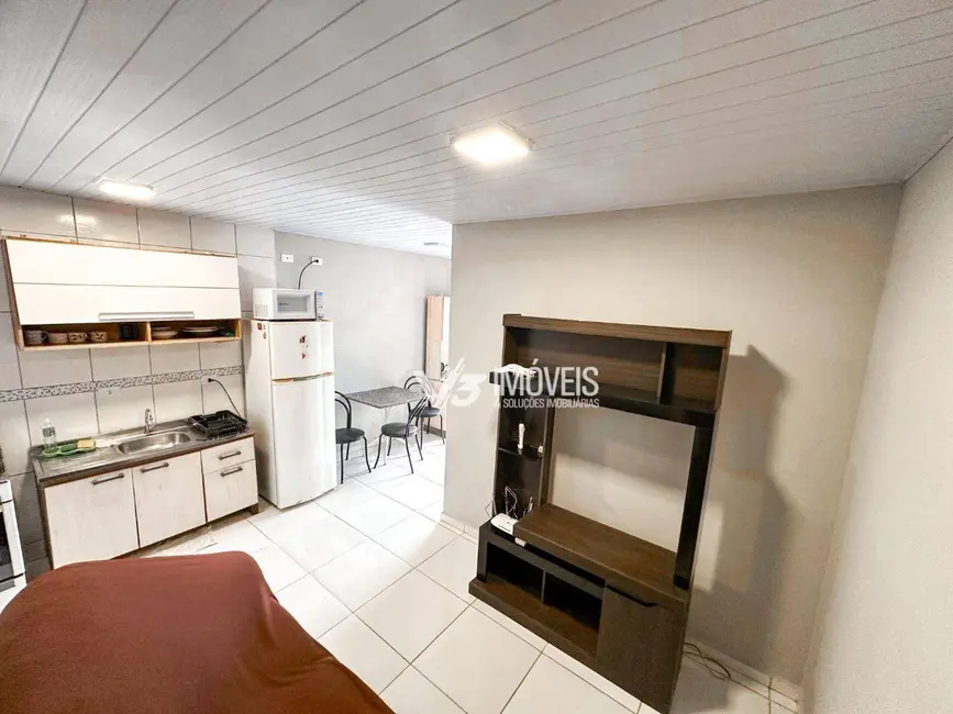 Foto 5 de Casa com 2 quartos à venda, 28m2 em Matinhos - PR