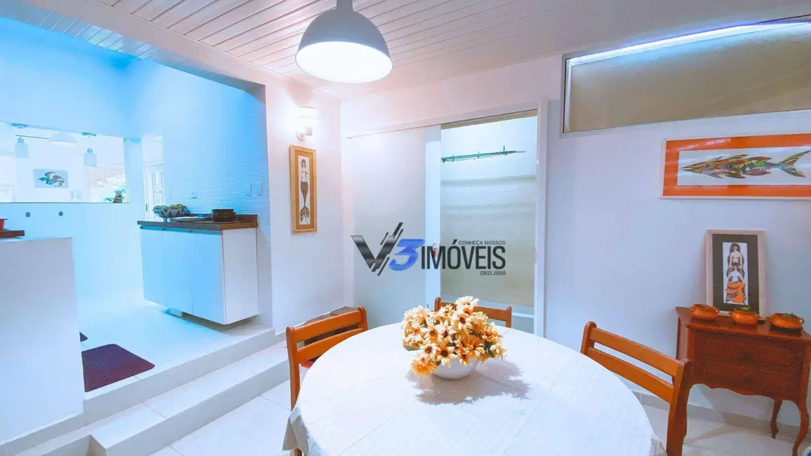 Foto 8 de Casa de Condomínio com 3 quartos à venda, 138m2 em Matinhos - PR