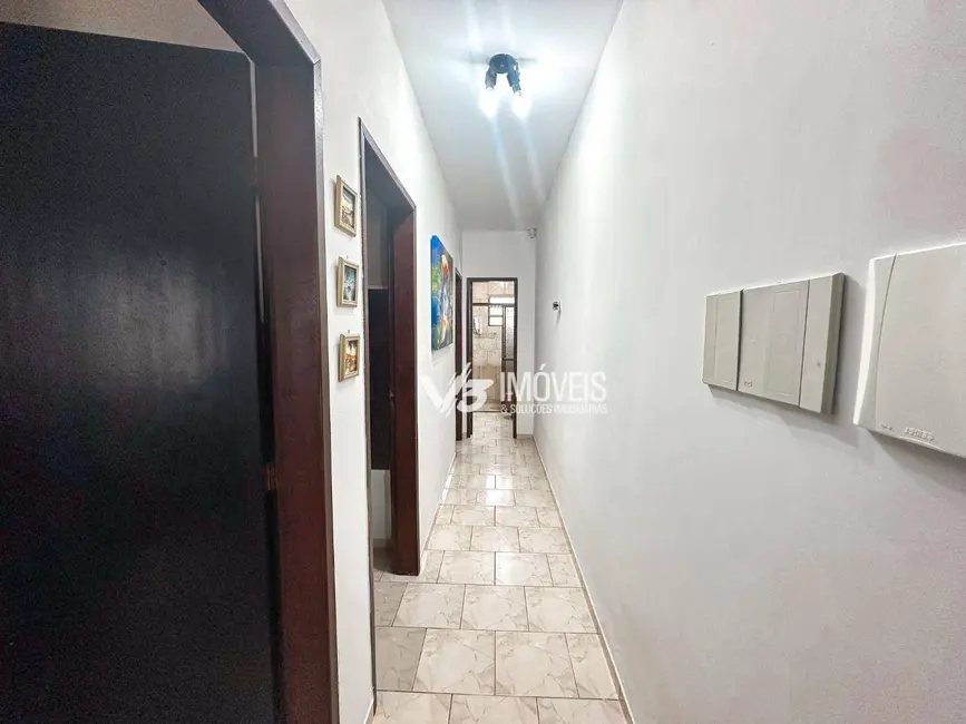 Foto 6 de Casa com 3 quartos à venda, 375m2 em Matinhos - PR
