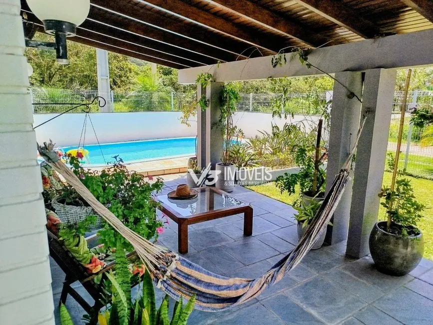 Foto 2 de Casa com 5 quartos à venda, 529m2 em Matinhos - PR