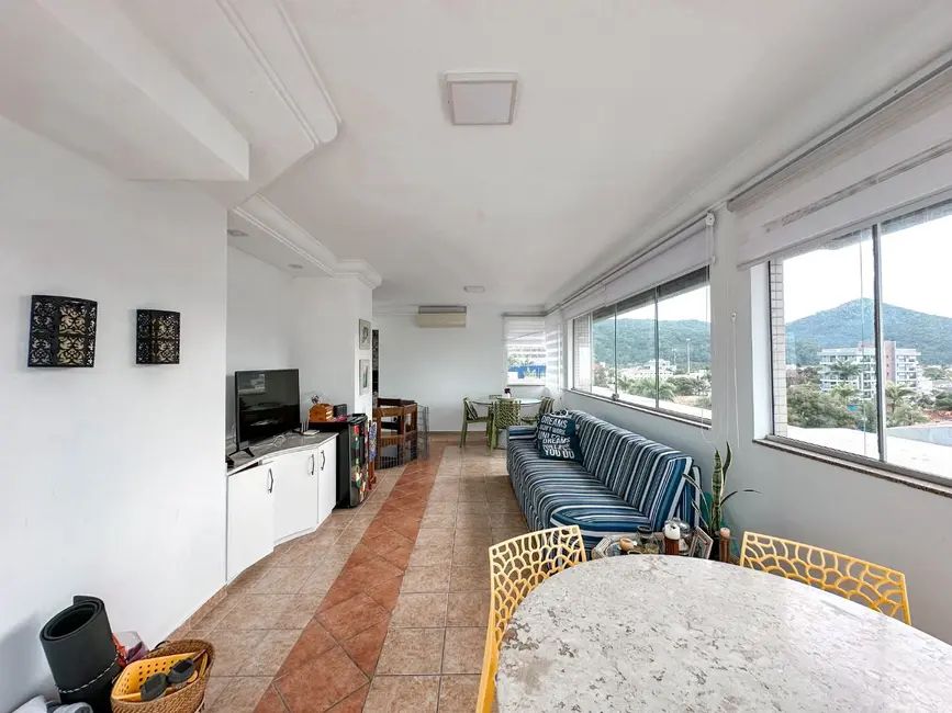 Foto 8 de Cobertura com 4 quartos à venda, 230m2 em Centro, Matinhos - PR