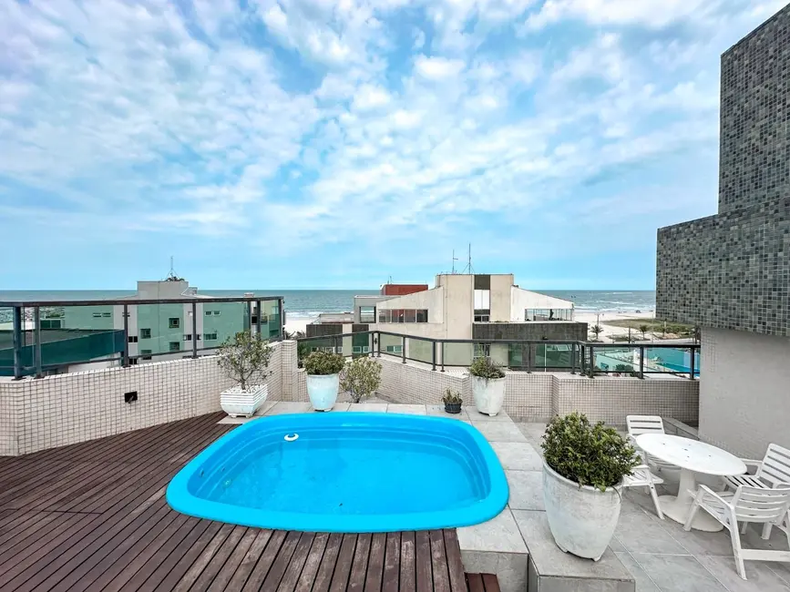 Foto 3 de Cobertura com 4 quartos à venda, 230m2 em Centro, Matinhos - PR